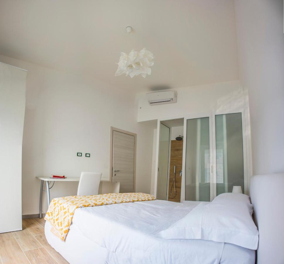 איספיקה La Casa Di Penelope B&B E Noleggio Bici Elettriche מראה חיצוני תמונה