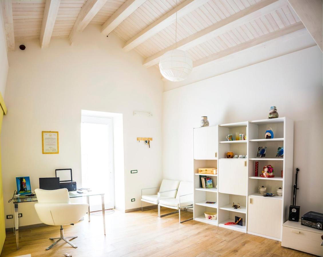 איספיקה La Casa Di Penelope B&B E Noleggio Bici Elettriche מראה חיצוני תמונה