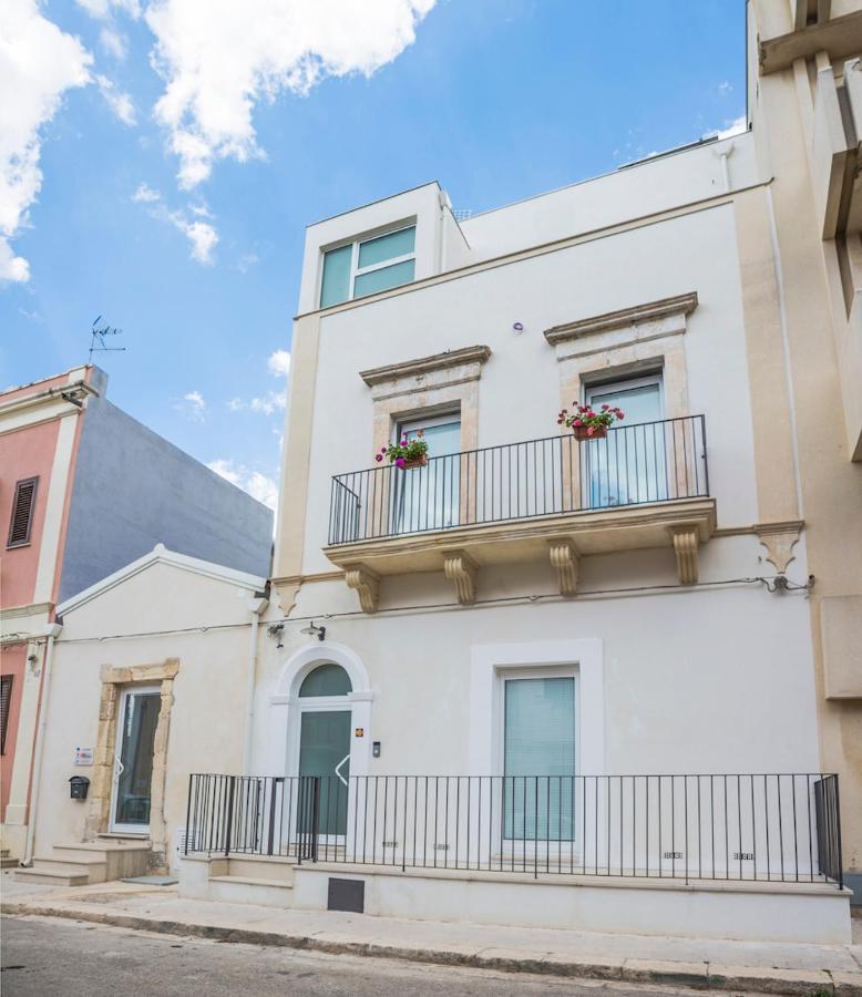 איספיקה La Casa Di Penelope B&B E Noleggio Bici Elettriche מראה חיצוני תמונה