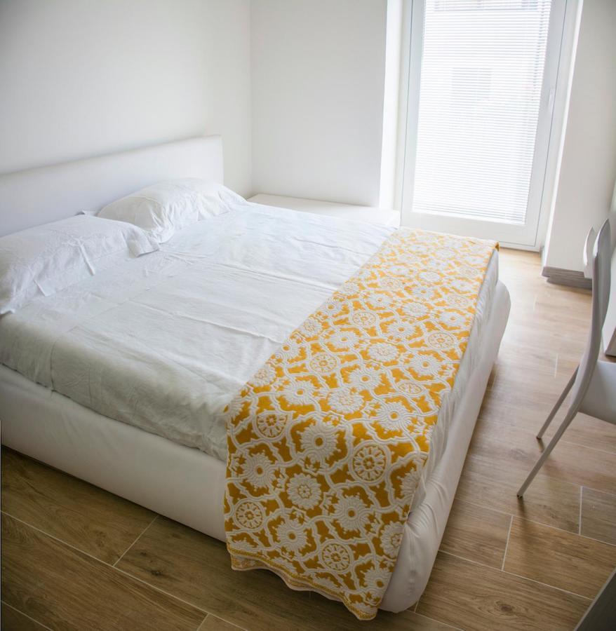 איספיקה La Casa Di Penelope B&B E Noleggio Bici Elettriche מראה חיצוני תמונה